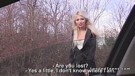 Blonde Stranded Teen Sucking Cock In Car XNXX