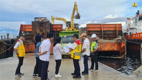 Tangani Pulau Terisolir Kementerian Pupr Bangun Jalan Di Pulau Enggano