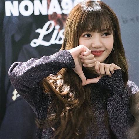 Lisa Blackpink Chủ Nhân Của Bộ Sưu Tập Màu Tóc Không Thể Nổi Bật Hơn