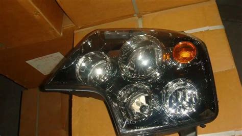 Sinotruk Howo Truck Parts Combination Headlamp Combination Wg