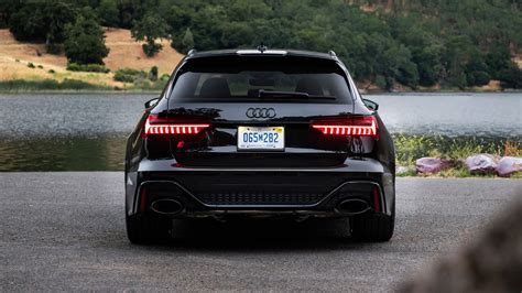 2023 Audi RS 6 Avant - Road Tests MotorWeek