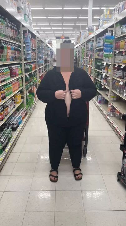 Flashing My Tits At The Supermarket Vids Tube