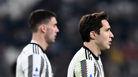 Juve Paganini Il rischio di perdere Chiesa e Vlahovic c è