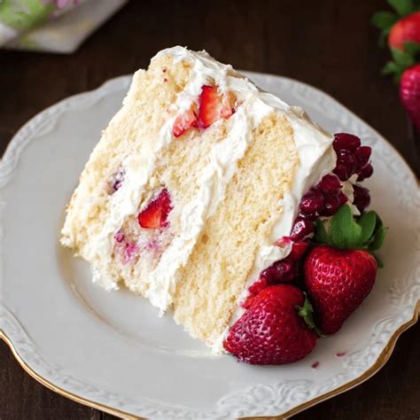 Berry Vanilla Naked Cake Recipe With Lemon Whipped Cream Recipes By Lucelle