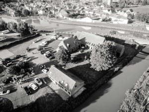 Domaine Au Fil De L Eau Lieu Salle Seminaire