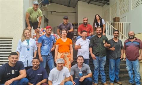 Pontes Gestal Arrecada Toneladas De Alimentos Para Santa Casa Jornal