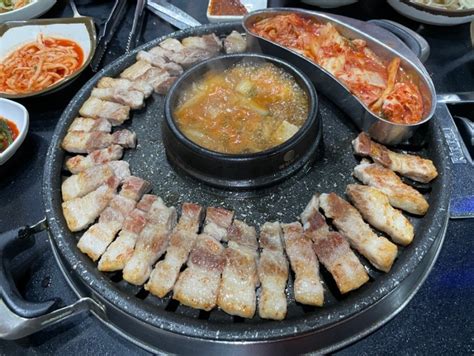 서울 시청역 회식 맛집 신의주부대찌개and무한리필삼겹살 네이버 블로그