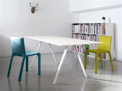 Buy The Kristalia Neat Table At Uk