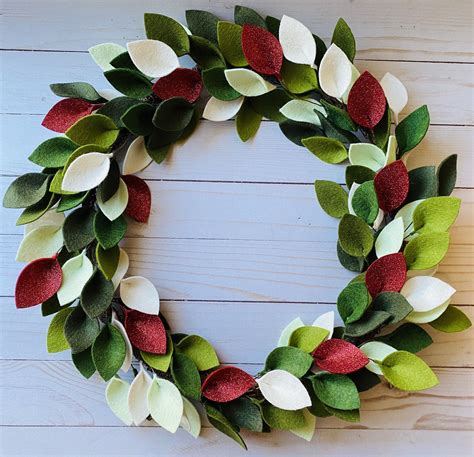 Diy Christmas Felt Wreath With Felt Poinsettia 2 Ways Artofit