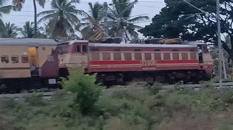 Bike Vs Train Cmnr Tpty Exp Towards Bangalore With Ajj Wap In