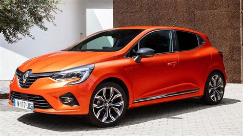 ᐅ Nuevo Renault Clio 2024 Se Muestra Su Posible Facelift