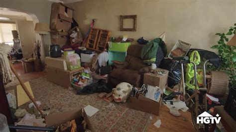 Hoarder House Flippers Clip Season 1 Youtube