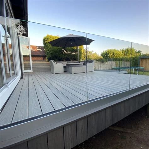 Aluminum Frameless U Base Shoe Mm Toughened Glass Railing System