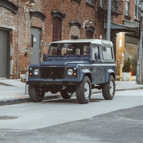 Land Rover Build Brooklyn Coachworks