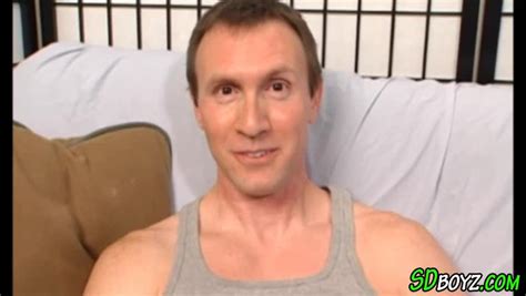 Amateur Dude Shoots Cum BoyFriendTV