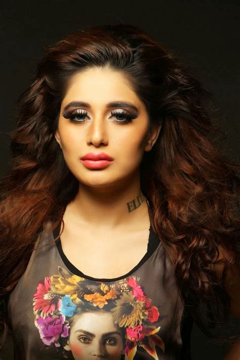 Wanita Sexy Dan Model Hot Indonesia Alisa Khan Latest Hot Photoshoot Stills