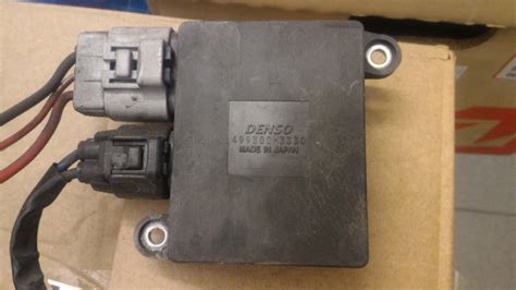 Блок управления вентилятором радиатора LFB7-15-15Y на Mazda 5, Mazda CX ...