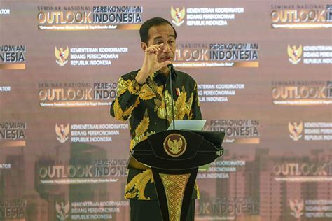 Presiden Jokowi Beralasan Impor Beras Demi Jaga Stok