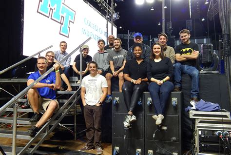 Emc Students Create Customize Video Wall For Murphy Center Homecoming