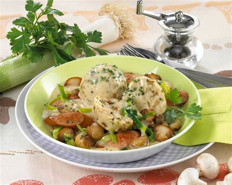 Pilz Kn Del Zu Wurst Ragout Rezept Lecker