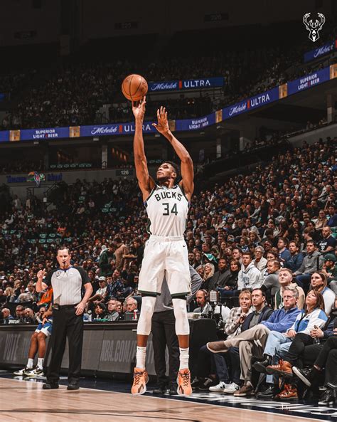 Em Noite De Recorde De Antetokounmpo Milwaukee Bucks Vence Chicago Bulls