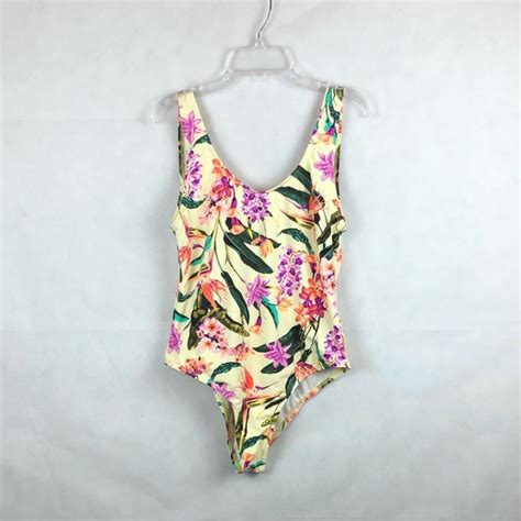 Dippin Daisy Swim Dippin Daisys Floral One Piece Bathing Suit