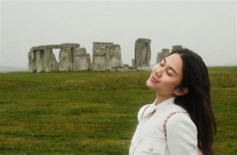 Fakta Menarik Stonehenge Situs Bersejarah Yang Dikunjungi Azizah Salsha