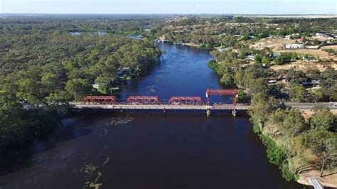 Blackwater Floods The River Murray But Theres No Danger To Health