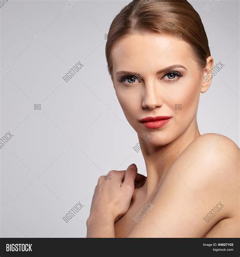 Natural Beauty Image And Photo Free Trial Bigstock