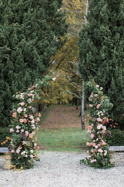 18 Living Pillars Ideas In 2021 Wedding Arch Floral Wedding