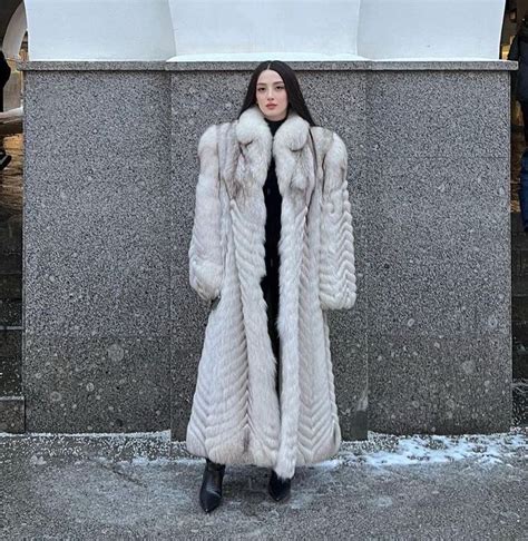 White Fox Blue And White Fox Fur Coat Fur Coats Fur Coat Fashion