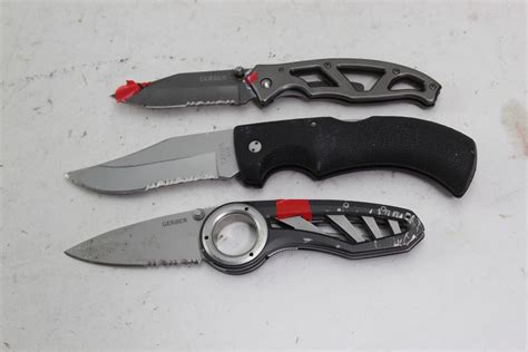 Gerber Folding Blade Knives, 3 Pieces | Property Room