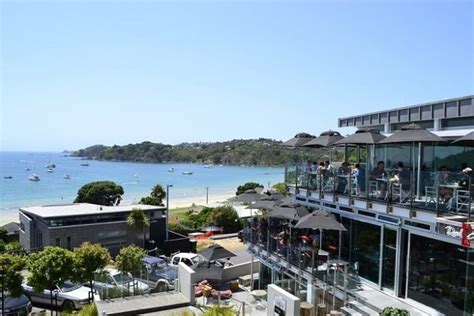 Top 7 Waiheke Island New Zealand Hotels | Green Vacation Deals