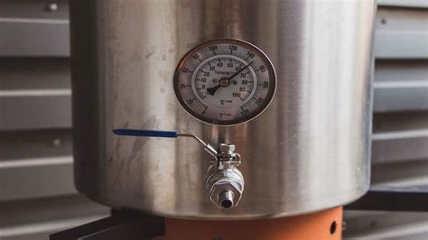 8 Best Brew Kettles For Homebrewing