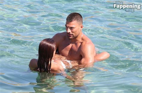 Anitta Shows Off Her Amazing Bikini Body In Mykonos Photos The Fappening Leaked Photos