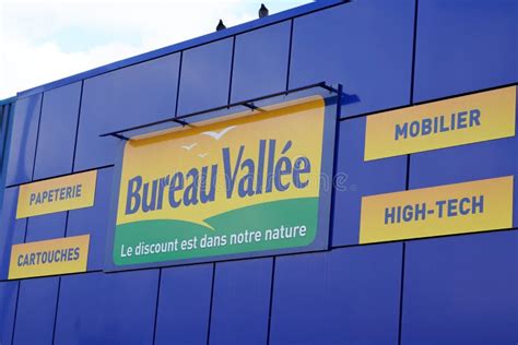 Bureau Vallee Logo Brand and Text Sign Facade Shop Office Market ...