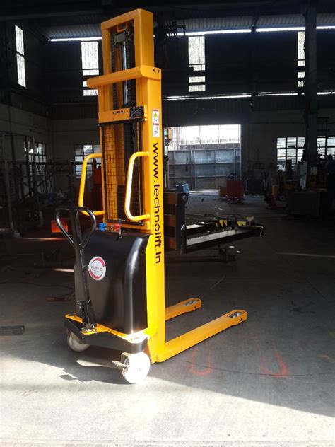 Battery Semi Electric Stacker Semi Electric Hydraulic Stacker For