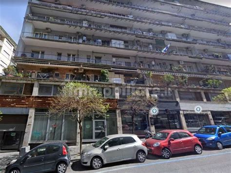 Locale Commerciale Viale MICHELANGELO Napoli Rif 103297944