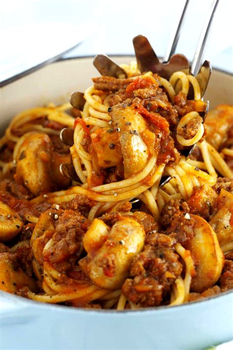 Pasta In Minced Meat And Mushrooms Queens Recipes