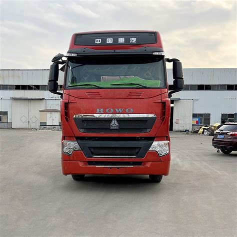 Red Available 2020 Used Original Sinotruk Sitrak C7 430HP CNG 6X4