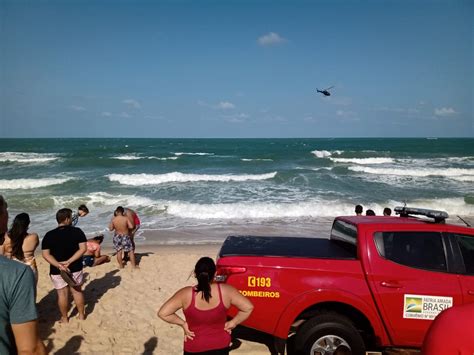 Duas Pessoas Morrem Afogadas Na Praia Da Redinha E Adolescente De 15