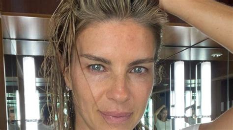 Martina Colombari Senza Trucco E Filtri A Anni Sono Cos Foto