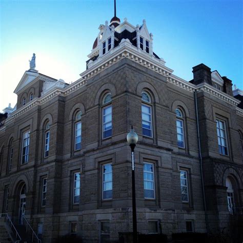 Jefferson County Courthouse | Courthouse, Jefferson county, Small town ...