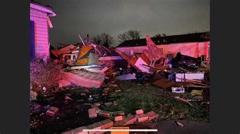 New Orleans tornado damage photos