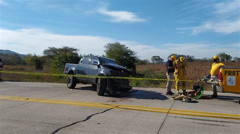 ¡rebase Trágico Accidente En La Carretera Tepic Mazatlán Deja Una