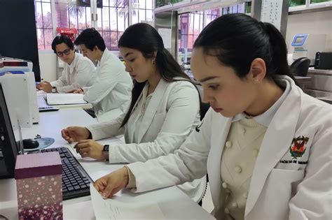 Evolución de la Facultad de Medicina se refleja en la excelencia