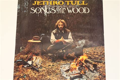 Jethro Tull - Songs From The Wood (VG+/VG) - Mr Vinyl