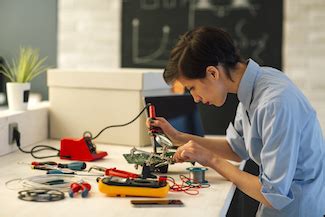 Best Colleges for Electrical Engineering - College Transitions