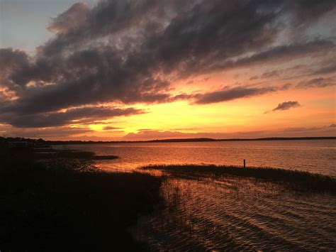 Beautiful sunset on Lake Weir Florida No filters | Beautiful sunset ...