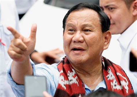 Indonesia's Prabowo stretches lead in new survey on presidential contenders | Reuters